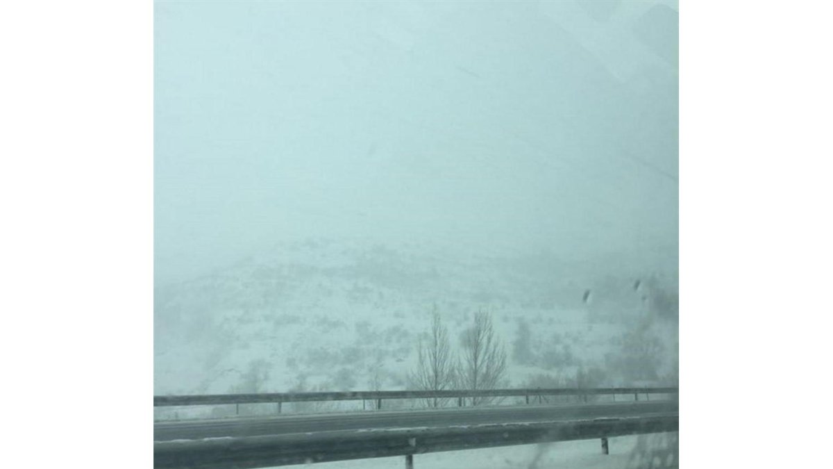 Temporal de nieve que afecta a Castilla y León.-EUROPA PRESS