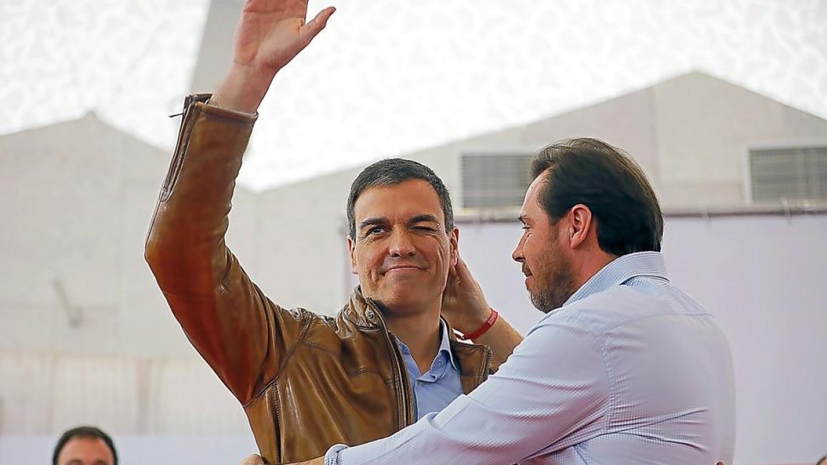 Imagen de archivo de Pedro Sánchez y Óscar Puente.-PHOTOGENIC
