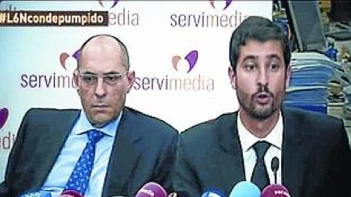 Cándido Conde-Pumpido y su excliente Elpidio Silva.-