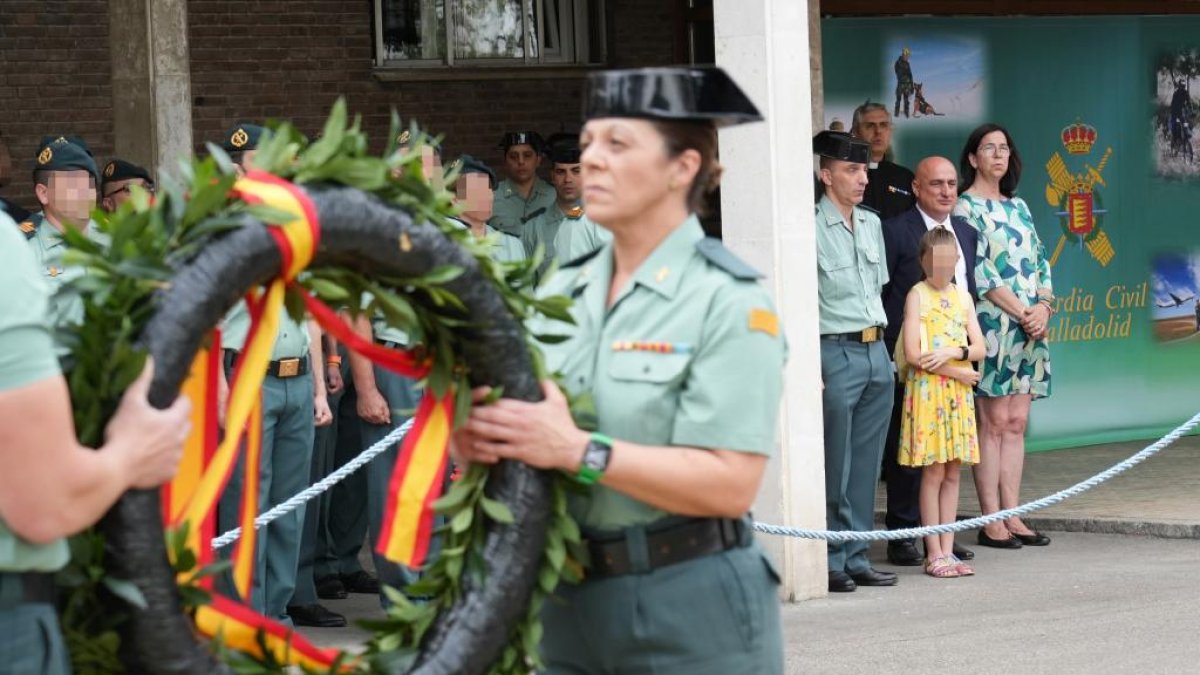 Homenaje al coronel fallecido en Santovenia de Pisuerga. J.M. LOSTAU