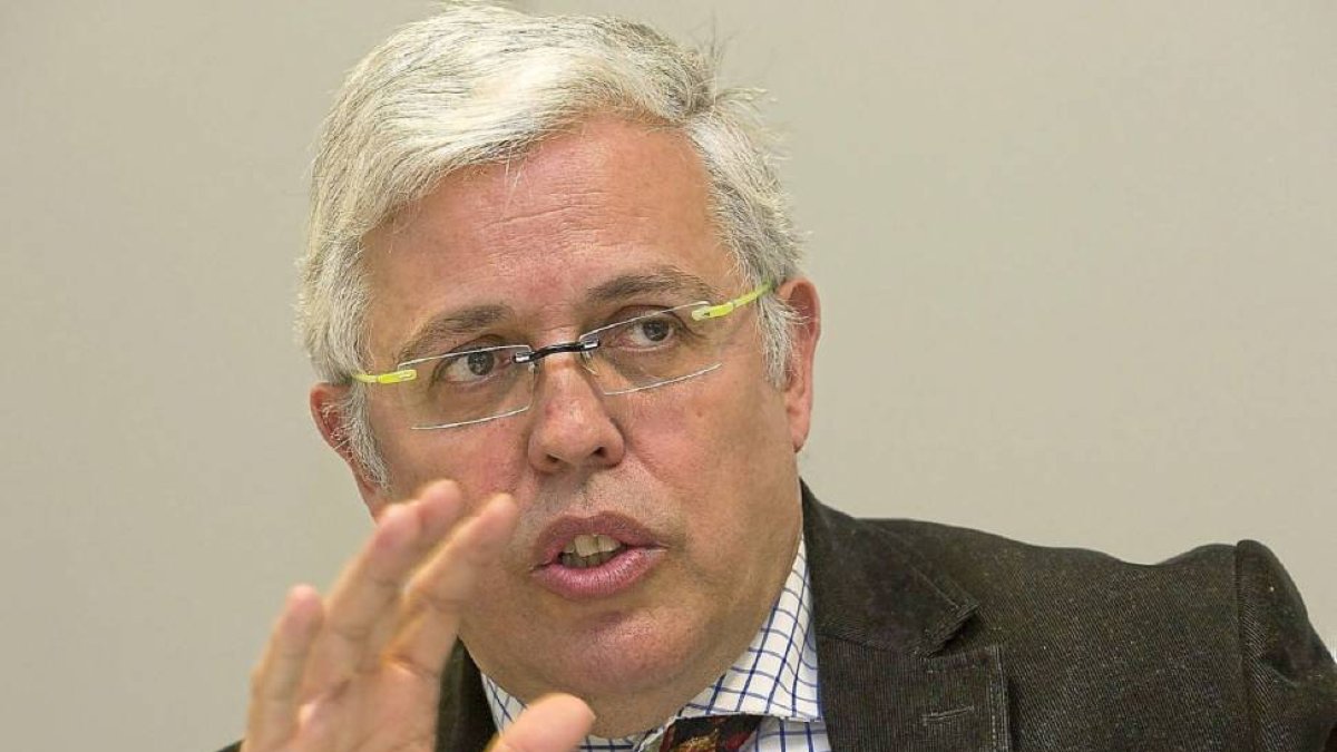 José Antonio Orejas, decano de Ciencias de la Facultad de Ciencias del Trabajo de Palencia-P. REQUEJO