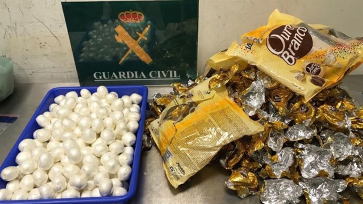 -PERIODICO (GUARDIA CIVIL)
