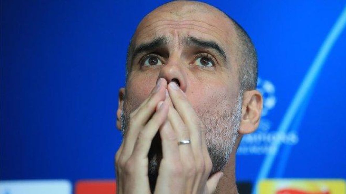 Pep Guardiola, durante una rueda de prensa.-LINDSEY PARNABY