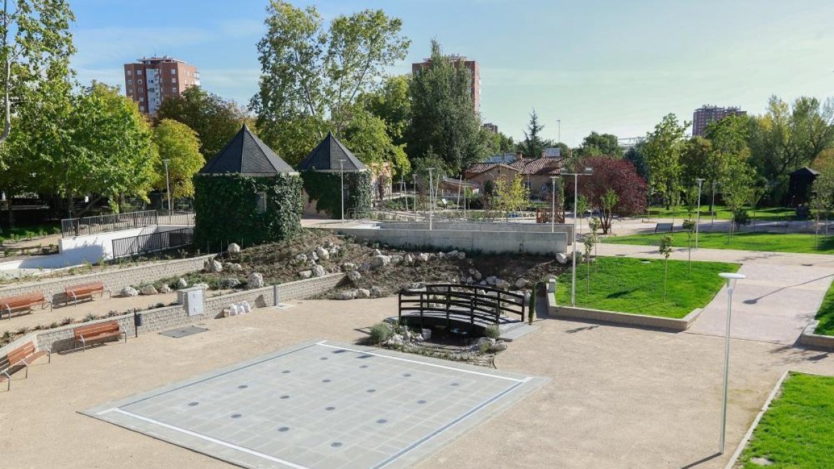 Imagen del parque Juan de Austria.-J.M. LOSTAU