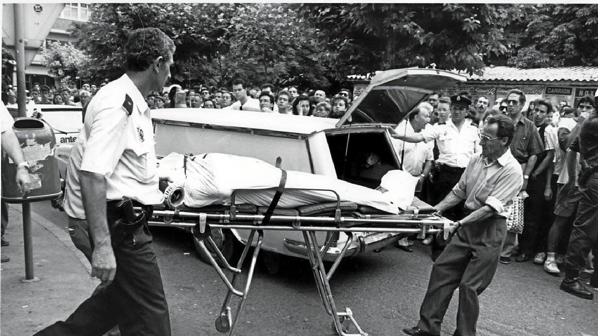 El cadáver de Lidia Rabanillo, la limpiadora de Cuchus asesinada en 1992. - LOSTAU