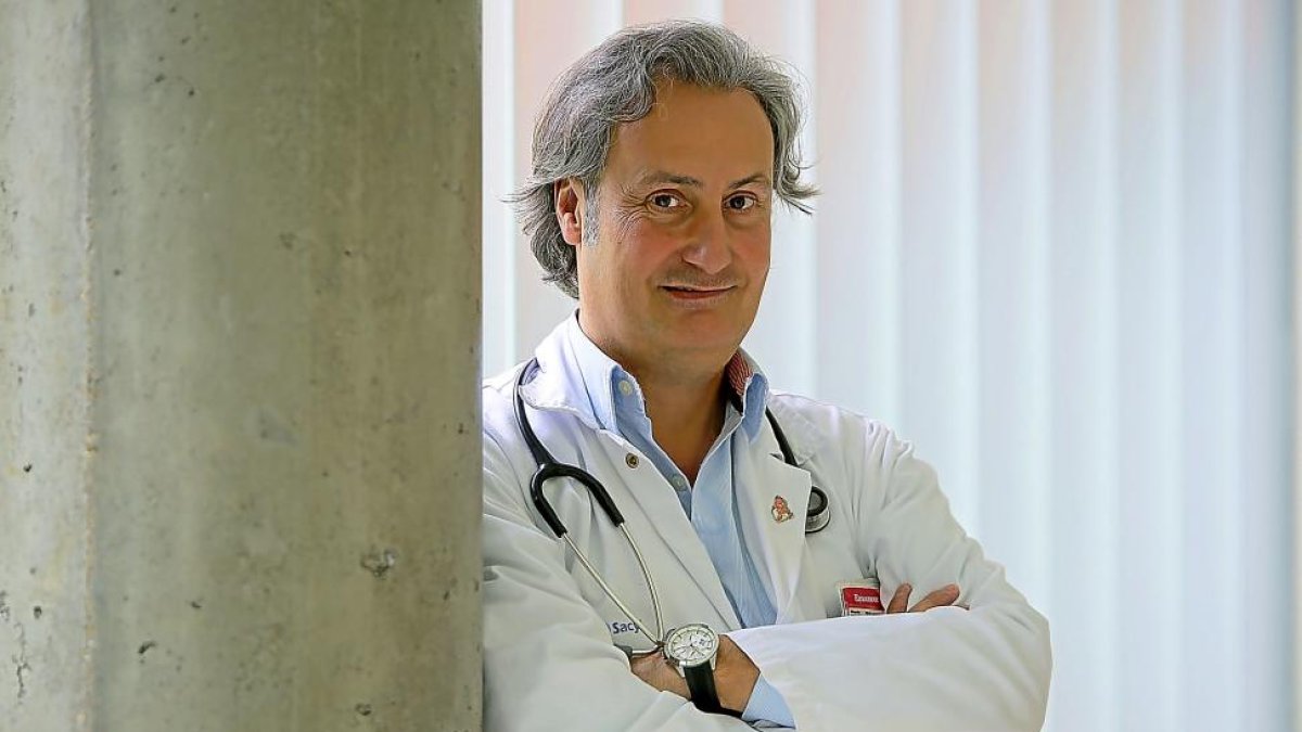 Fernando Centeno, jefe de Pediatría del Hospital Universitario Río Hortega.-E. M.