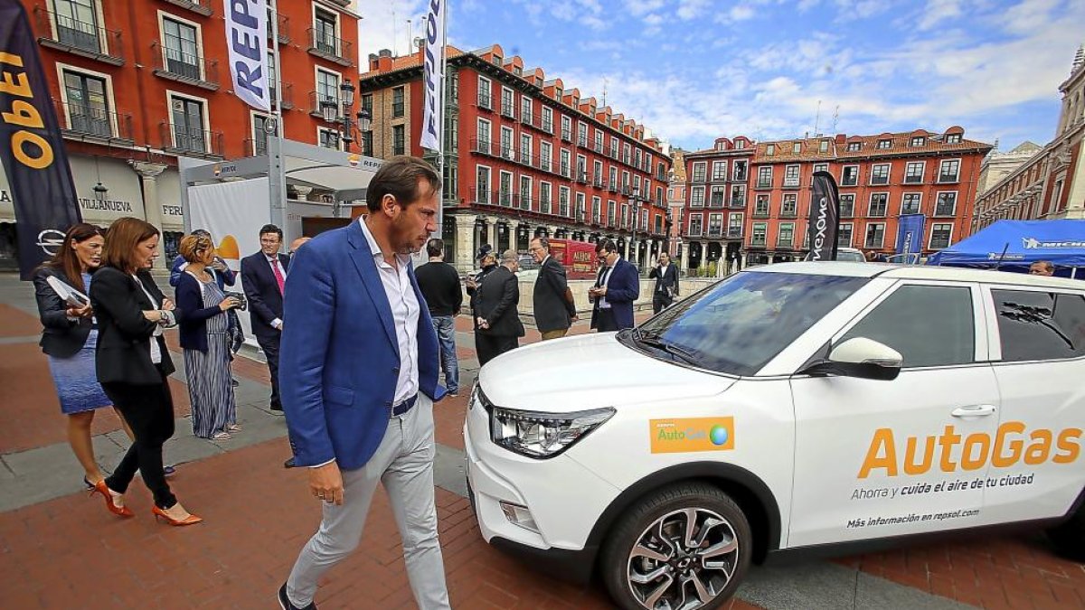 La semana de la movilidad une a Repsol y Michelín.-ICAL