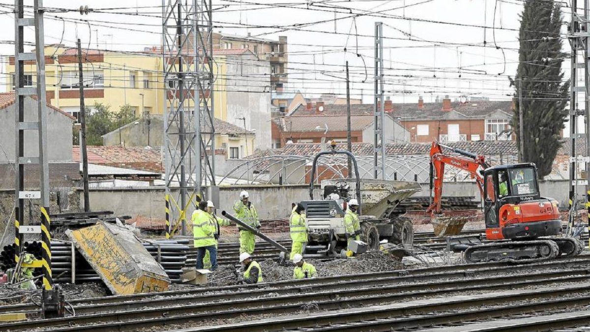 Obras del AVE en Venta de Baños-J.M.Lostau