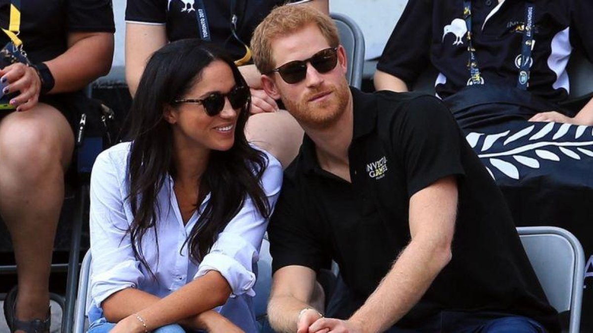 El príncipe Enrique y Meghan Markle, en los Juegos Invictus en Toronto, el pasado 25 de septiembre.-VAUGHN RIDLEY