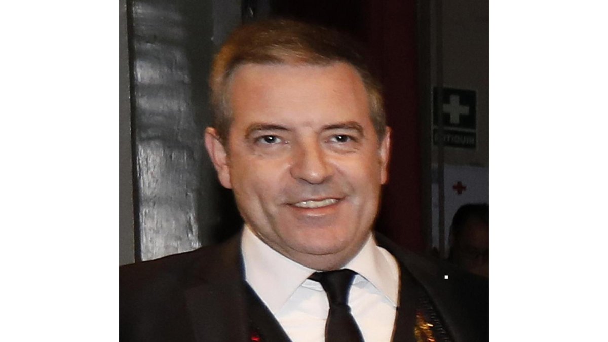 Ramón Margareto.-J. M . LOSTAU