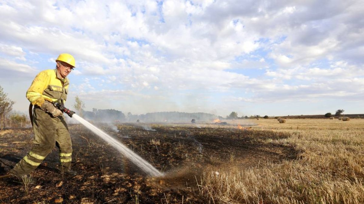 Incendio en la localidad leonesa de Solanilla-Ical