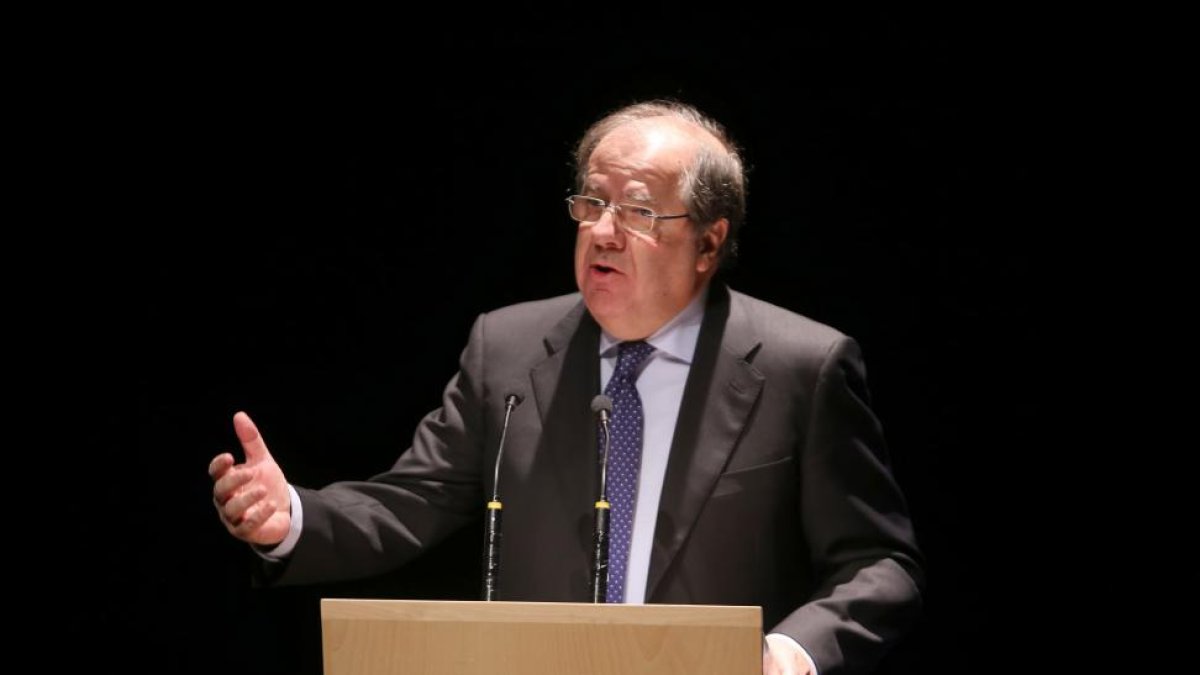 Juan Vicente Herrera, inaugura el Curso 2017-2018 de las Enseñanzas no universitarias-Leticia Pérez / ICAL