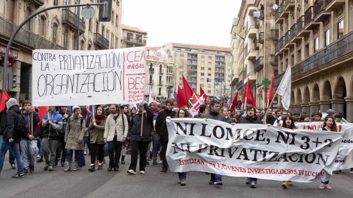 Movilizaciones en Salamanca contra la reforma universitaria en las universidades públicas españolas-Ical