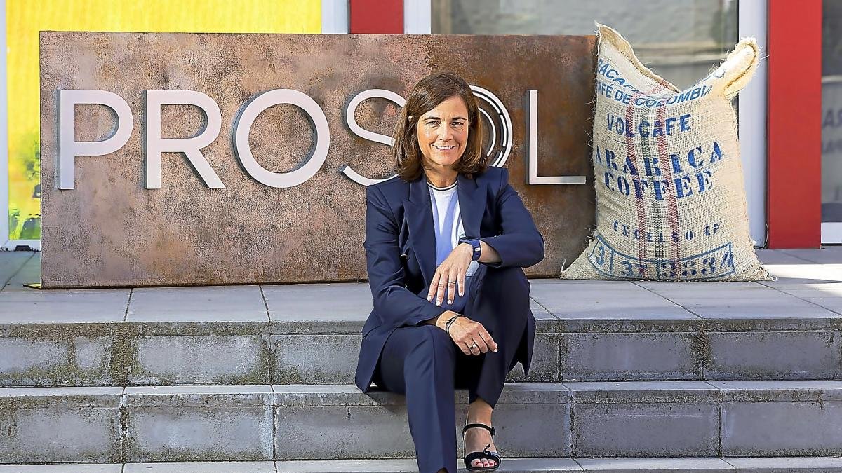 Rocío Hervella de Prosol gana la segunda edición del Premio Mujer Empresaria 2018 de CaixaBank.-ICAL