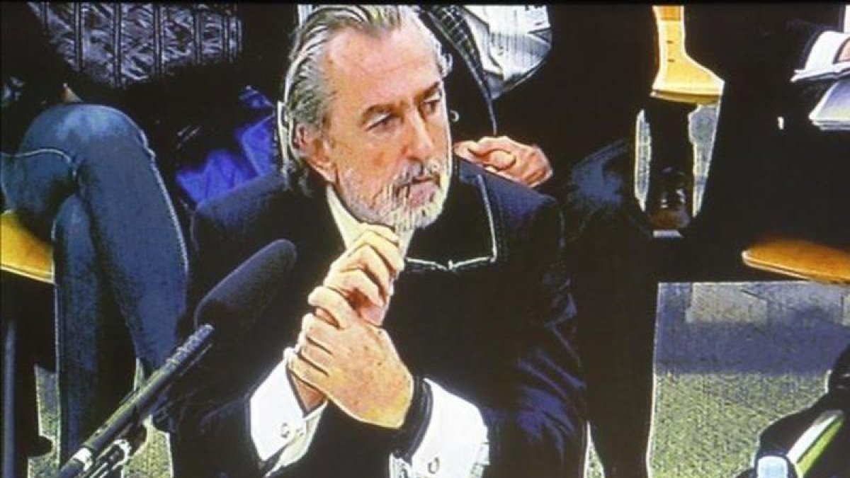 El cabecilla de Gürtel, Francisco Correa, declara en la Audiencia Nacional, el pasado 17 de octubre.-AGUSTÍN CATALÁN