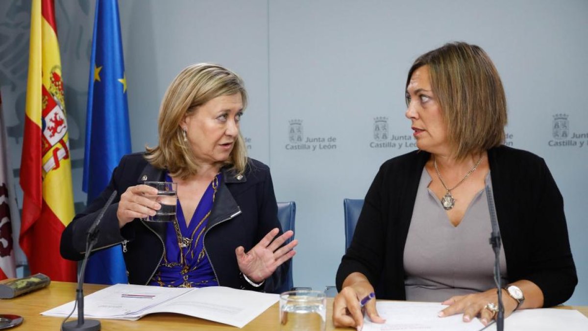 Rueda de prensa del Consejo de Gobierno a cargo de la Consejera Portavoz Milagros Marcos y la consejera de Hacienda Pilar del Olmo.-ICAL