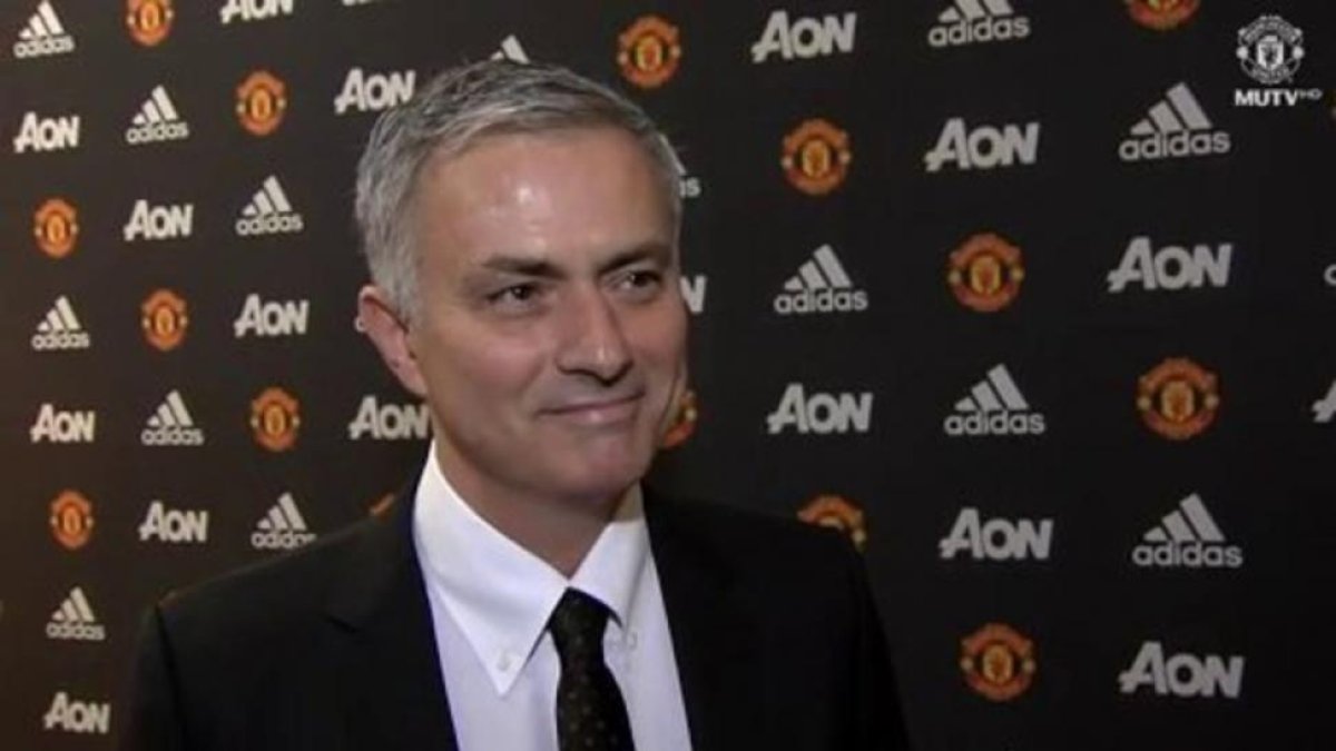 José Mourinho, en su llegada a Old Trafford-MANCHESTER UNITED