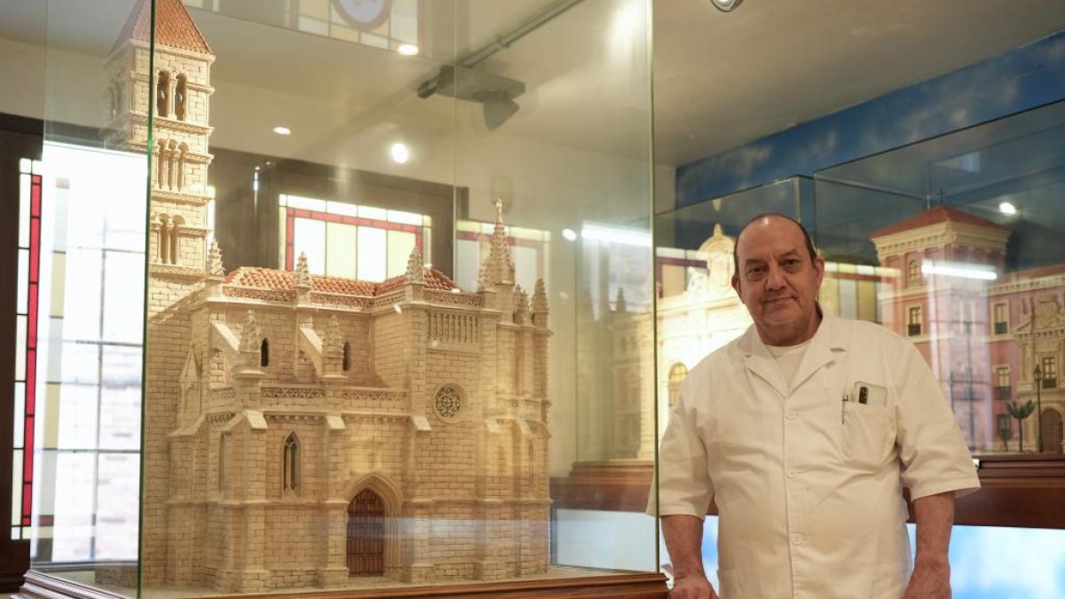 Enrique Cubero en el Museo del Dulce. PHOTOGENIC
