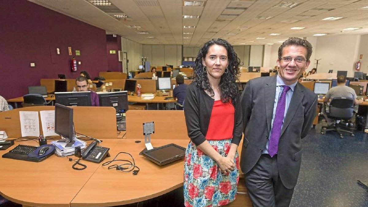 La responsable de Connectics en Valladolid, María José Ingelmo, y el consejero delegado de Graham Johnson.-P. Requejo