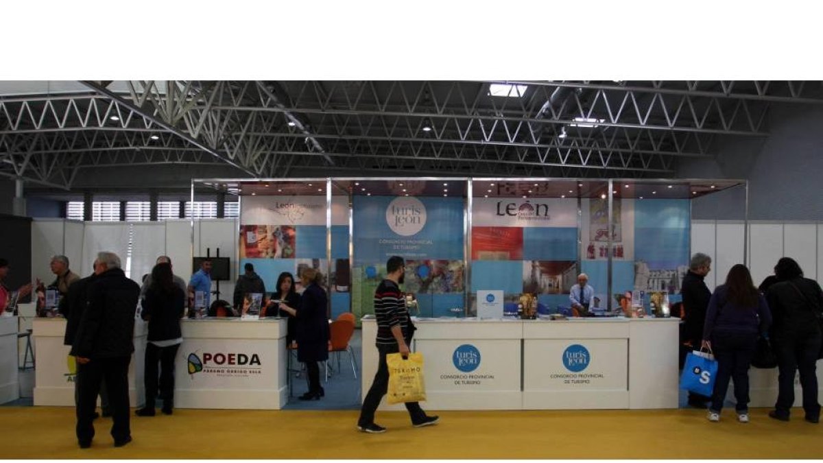 Expositor de León en la feria Intur 2014-Ical