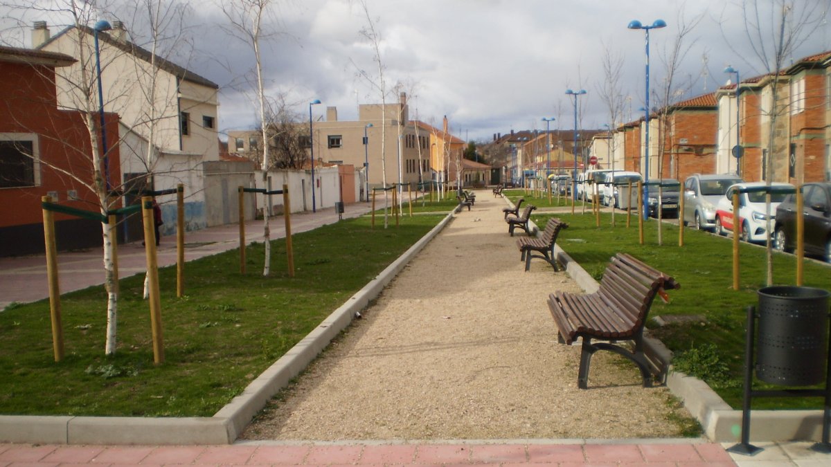 Calle Roncal del Barrio España tras las obras.