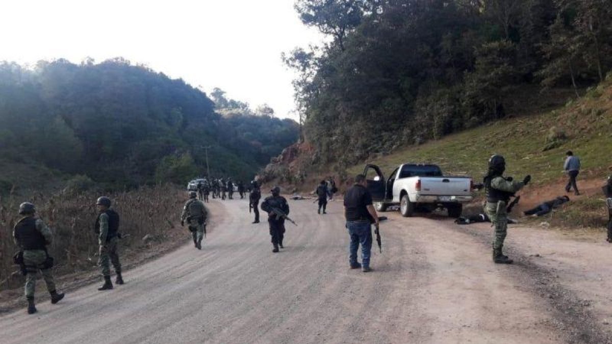 Las fuerzas federales en el sitio del enfrentamiento entre dos grupos armados en el estado de Guerrero Mexico-EFE  Quadratin