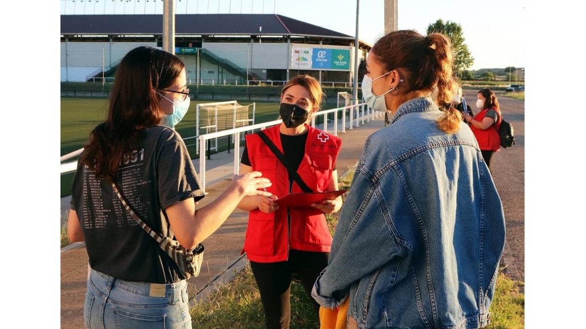 Inicio del dispositivo de Cruz Roja para garantizar la atención sanitaria durante las fiestas. - EM