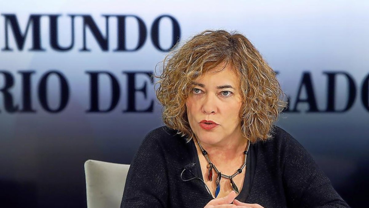Charo Chávez durante ‘La Quinta Esquina’, programa emitido en La 8 Valladolid.-J. M. LOSTAU