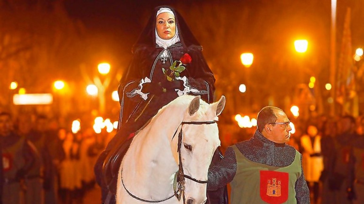 Imagen de archivo de la representación histórica de la llegada de Juana de Castilla a Tordesillas.- ICAL