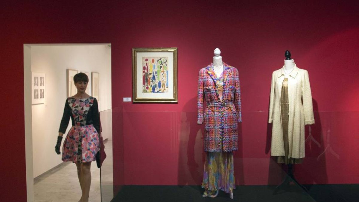 Vestidos y trajes de Coco Chanel que pueden verse en la exposición-Ical