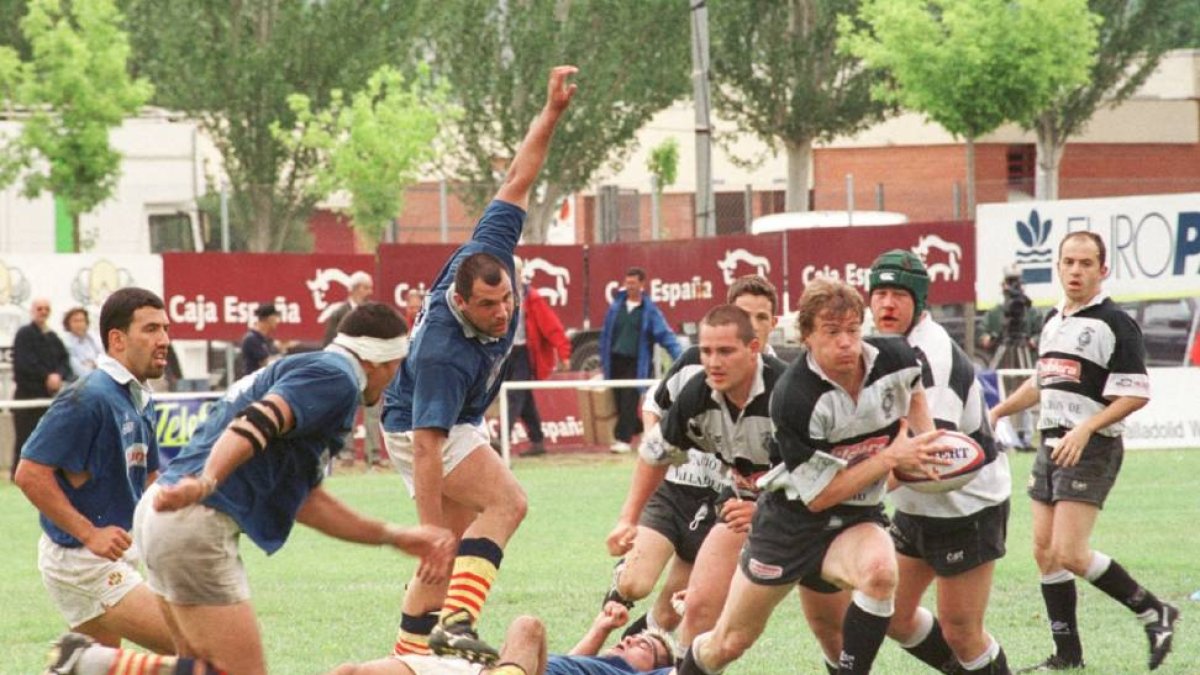 magen de uno de los duelos históricos del pasado siglo ante la Santboiana.-Montse Álvarez