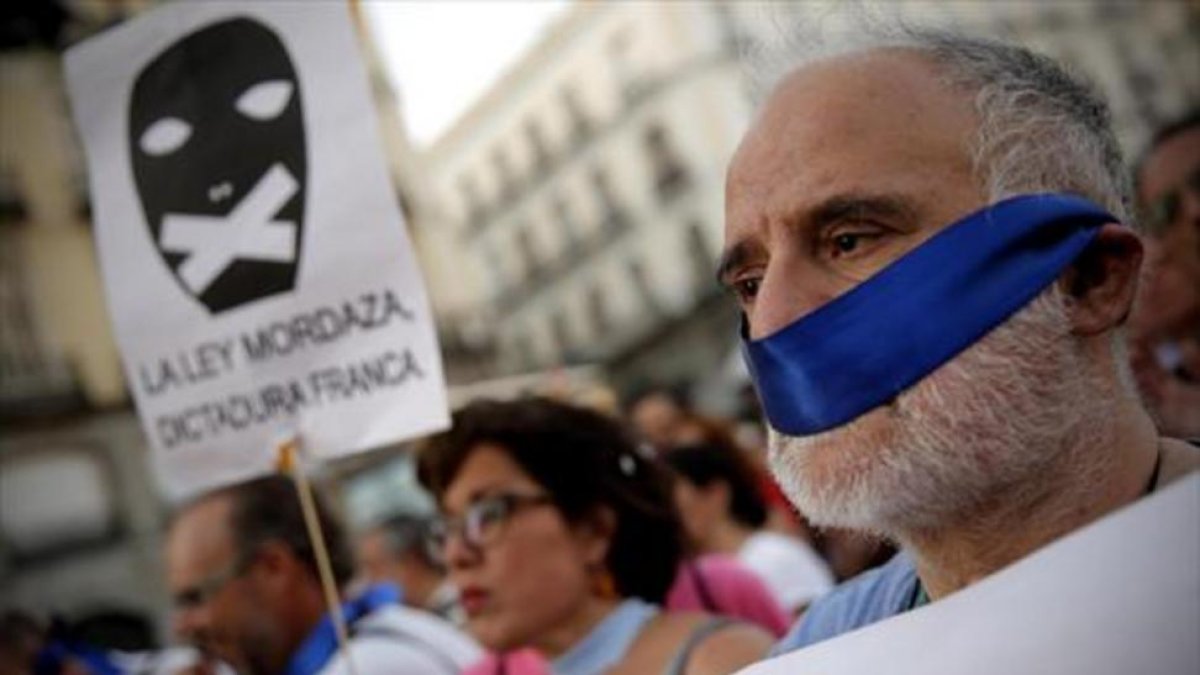 Manifestación en Madrid, contra la ley mordaza, en el 2015.-/ JOSÉ LUIS ROCA