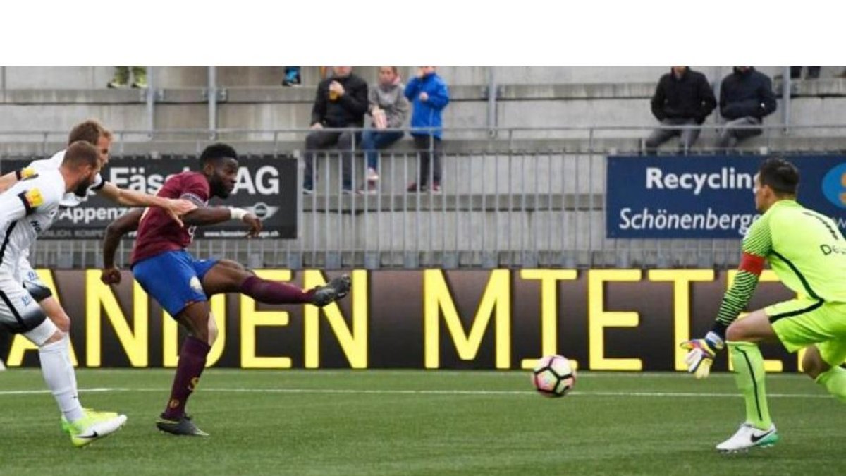 Imagen del Servette, en su último partido.-TUITTER / SERVETTE DE GINEBRA
