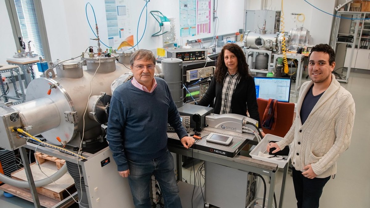Investigadores del grupo de Espectroscopia de Rotación de la Universidad de Valladolid. J.M. LOSTAU