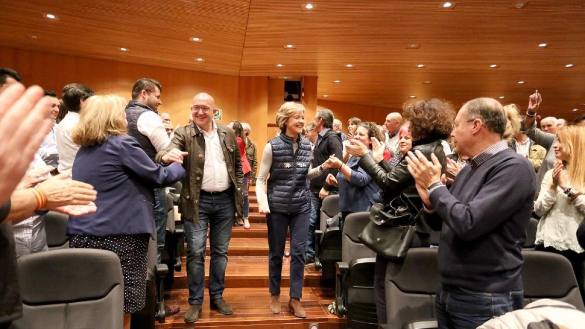 El PP de Valladolid celebra un acto en el que participa el presidente provincial, Jesús Julio Carnero, la candidata al Congreso por la provincia Isabel Garcia Tejerina, y alcaldes del partido-ICAL