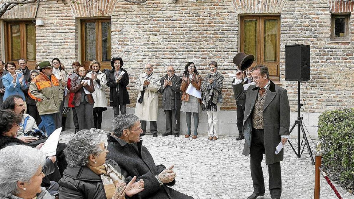 Lectura de la obra de José Zorrilla, 'Don Juan Tenorio' en la casa del escritor-El Mundo