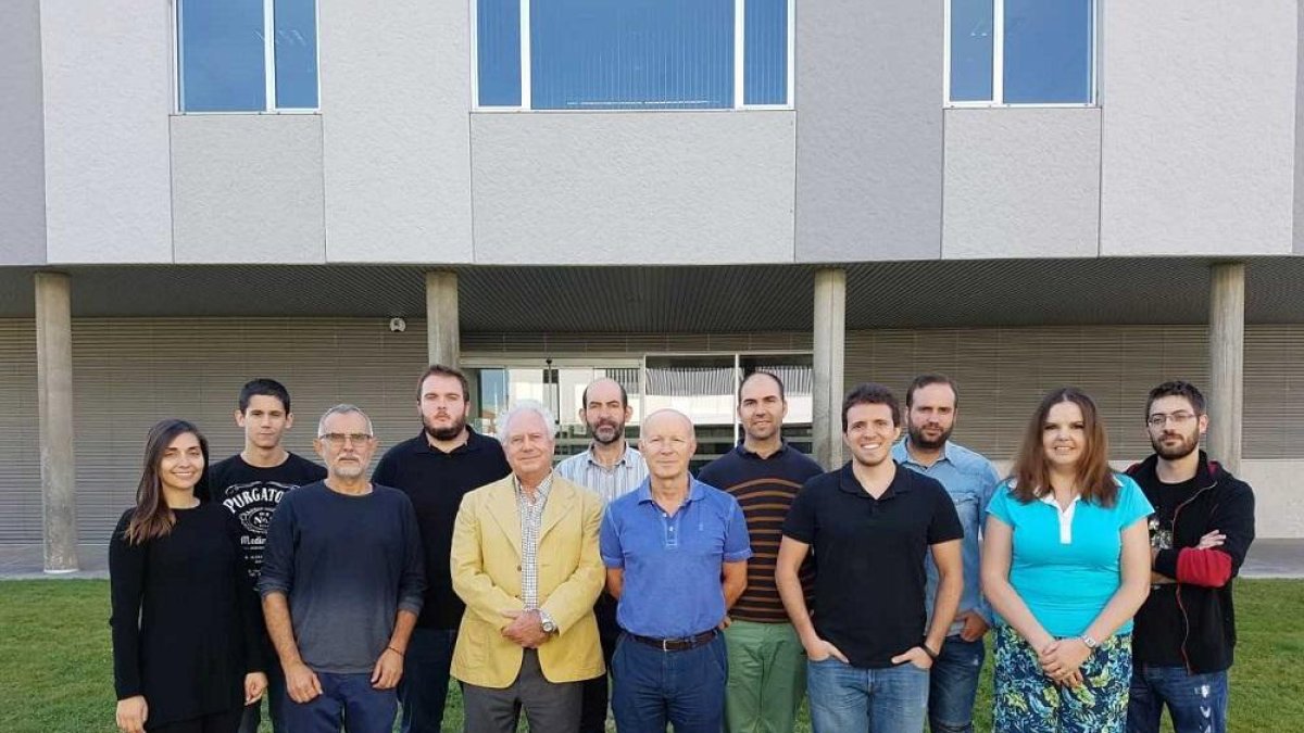Equipo de investigadores del Departamento de Física de Valladolid.-E. M.