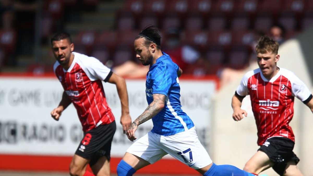 Iván Sánchez con la camiseta del Birmingham. / BCF