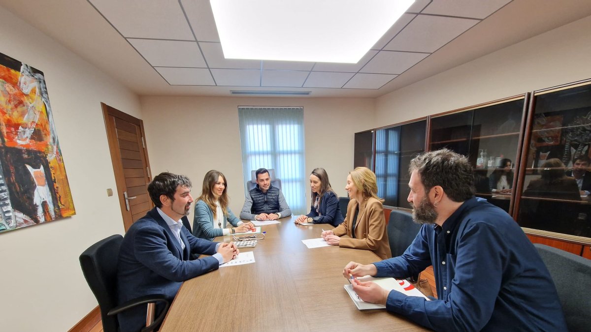 Reunión 'Mi Empresa en Zaratán'. E.M.