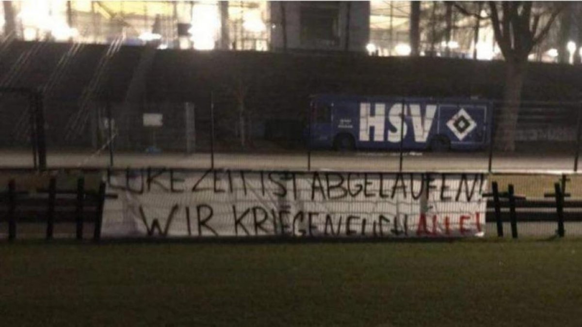 Imagen de las amenazas de los ultras del Hamburgo-EL PERIÓDICO