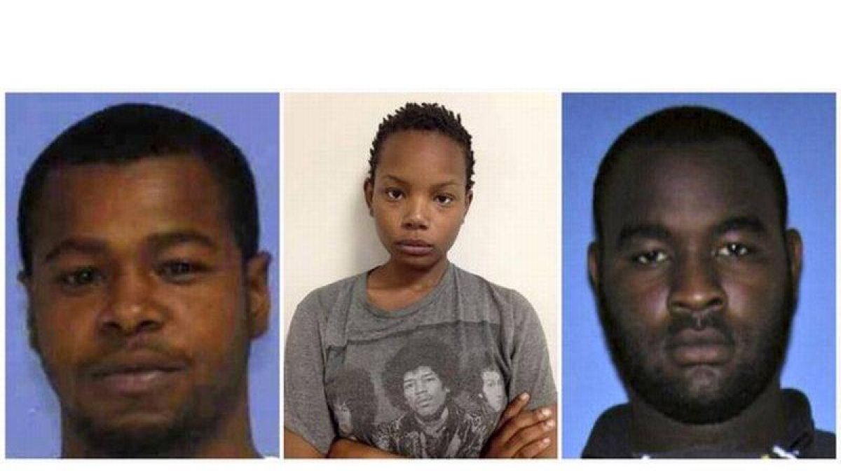 Tres de los cuatro detenidos por matar a los dos policías. De izquierda a derecha, Marvin Banks, Joanie Calloway y Curtis Banks.-Foto: REUETRS