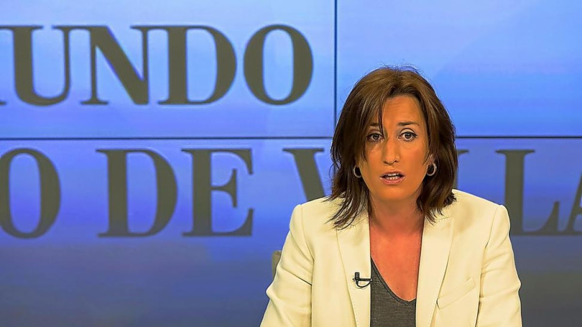María Sánchez  durante ‘La Quinta Esquina’, programa emitido en La 8 de Valladolid.-J.M.LOSTAU
