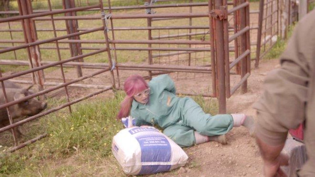 Mari Carmen Ramírez, en una situación comprometida en su experiencia en El jefe infiltrado.-LA SEXTA