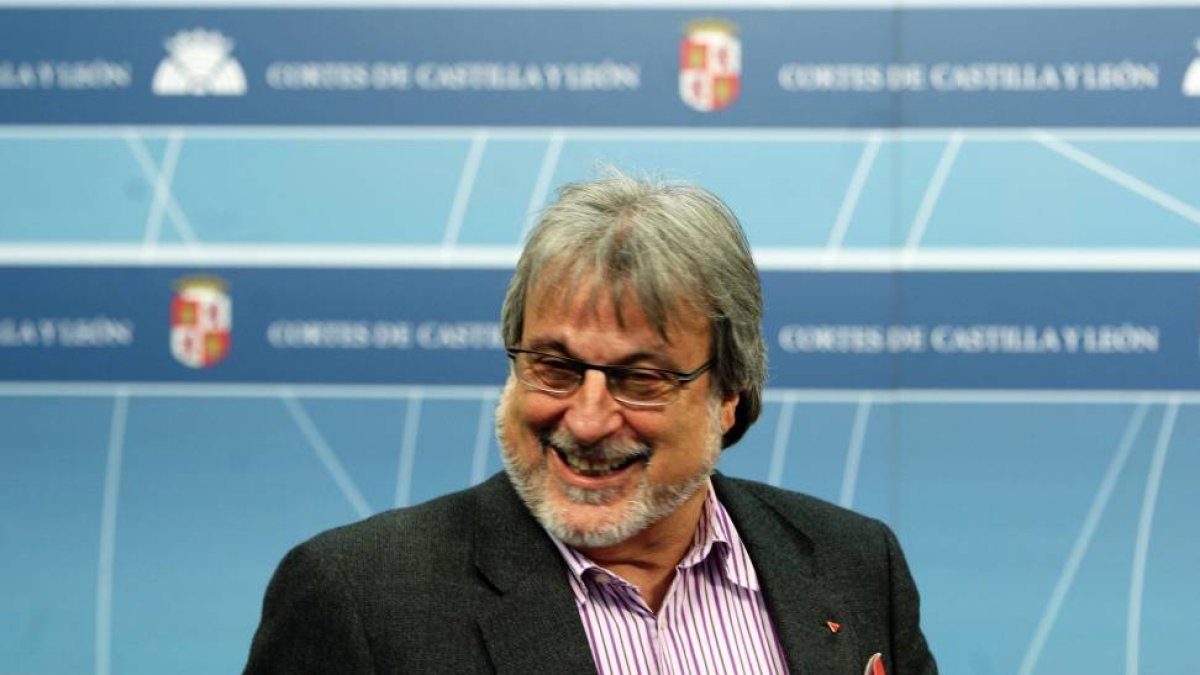 El procurador de Izquierda Unida, José María González-Ical