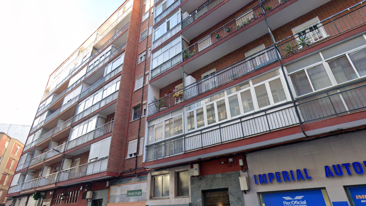 Calle Imperial, 11, donde tuvo lugar el incendio. -GSW