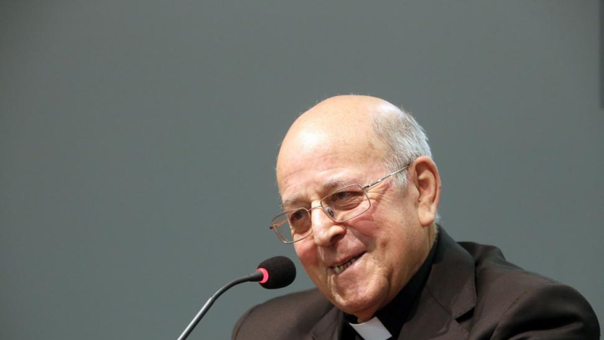 El cardenal arzobispo de Valladolid, Ricardo Blázquez, analiza su reelección como presidente de la Conferencia Episcopal Española y cómo influirá en su trabajo pastoral frente a la diócesis vallisoletana-ICAL