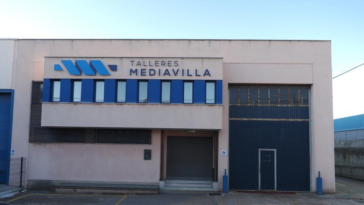 Talleres Mediavilla en el Polígono San Cristóbal, donde trabajaba el varón fallecido. PHOTOGENIC