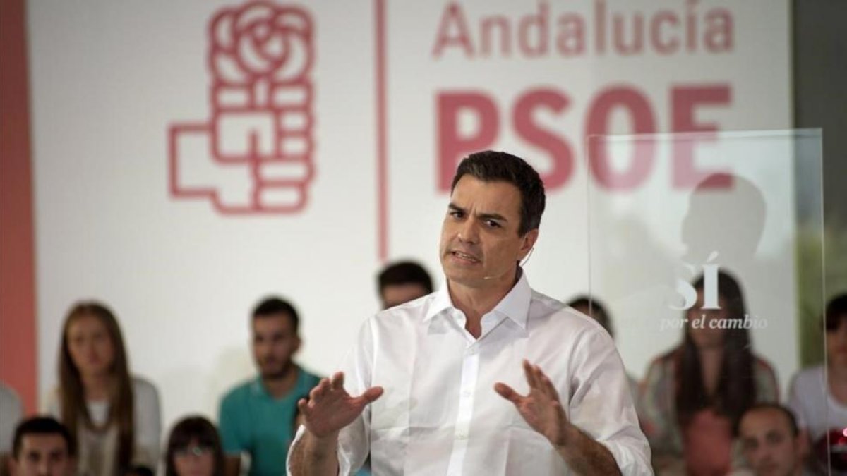 Pedro Sánchez, el pasado martes durante un acto en Jaén.-EFE / JOSÉ MANUEL PEDROSA