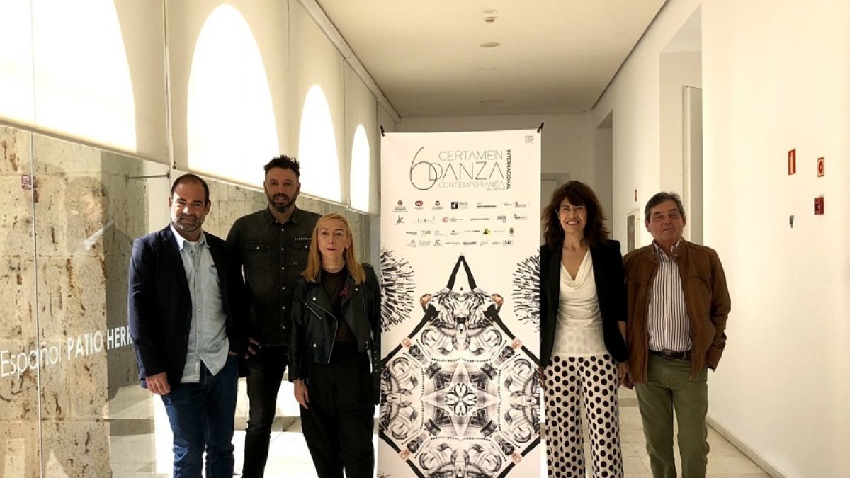 Javier Hontoria, Félix Rodríguez, Lola Eiffel, Ana Redondo y José María Viteri en el Herreriano. | E. M.