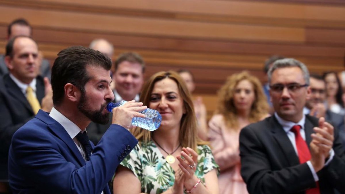 El portavoz socialista Luis Tudanca al término de su intervención en el debate del estado de la Comunidad.-ICAL